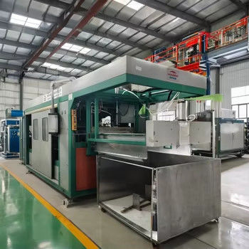 380V Automatyczna maszyna do formowania próżniowo plastikowej na tacę do ciast Max 710mm szerokość