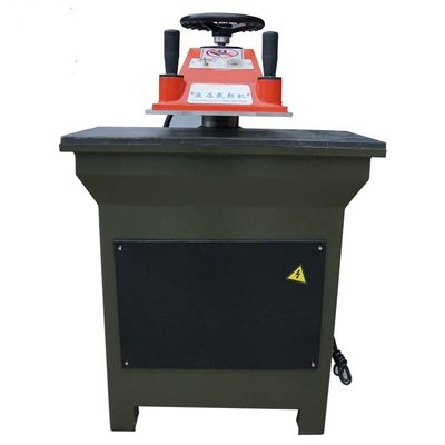 W pełni automatyczna maszyna do cięcia hydraulicznego z wybieralnym napięciem 380/220V