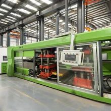 Użyte urządzenie termoformujące do produkcji plastikowych tac w PPPPS Typy Plastikowe urządzenie termoformujące